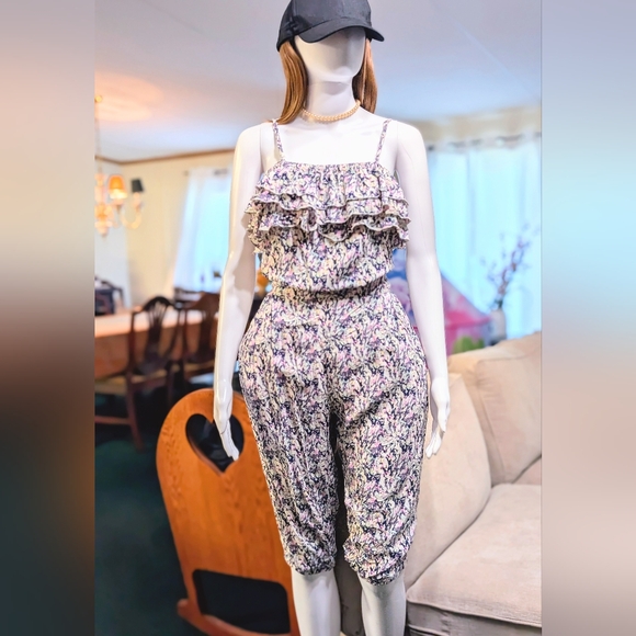 Floral Ruffle Jumpsuit - Picture 2 of 4